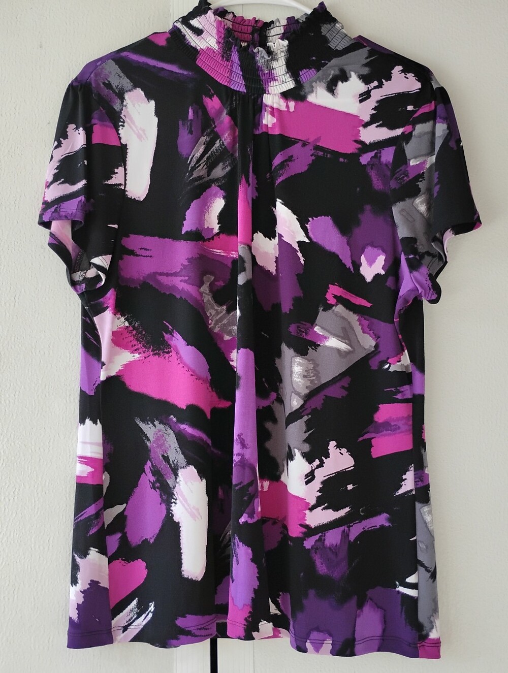 Women’s Smocked Neck Abstract Print Top - Purple/Pink
